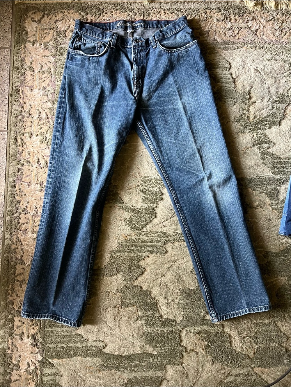 Eddie Bauer Men's Blue Relaxed Fit Straight-Leg Jeans ❤️